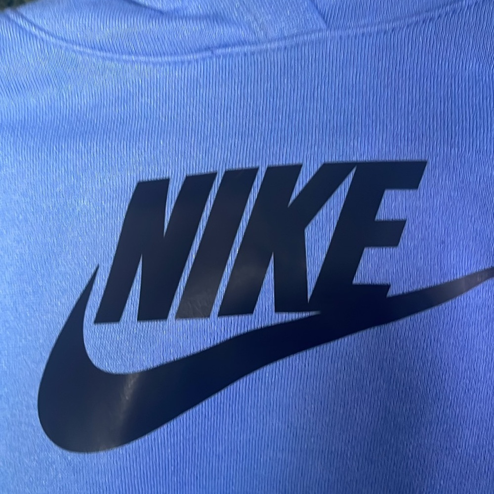 Nike girls high low sweater super soft glittery hoodie 
Size 5, 6, 6x - Picture 9 of 12